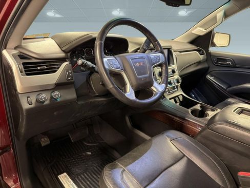 Used 2020 GMC Yukon SLT w/ Open Road Package AWD/4WD image 4