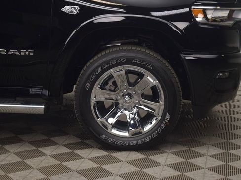 New 2026 RAM 1500 4x4 Crew Cab image 6