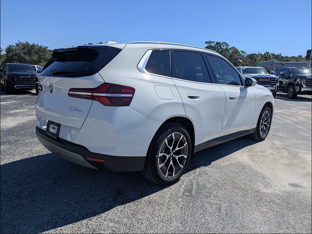 Used 2025 BMW X3 xDrive30i w/ Convenience Package AWD/4WD image 5