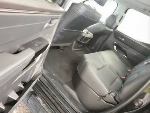 Used 2022 Toyota Tundra Limited AWD/4WD image 13