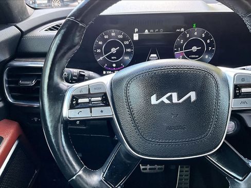 Used 2023 Kia Telluride SX Prestige AWD/4WD image 24
