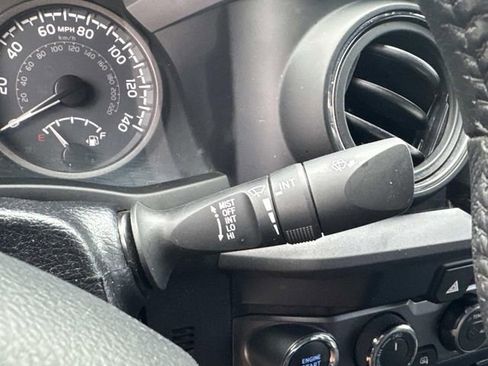 Used 2023 Toyota Tacoma TRD Off-Road image 30