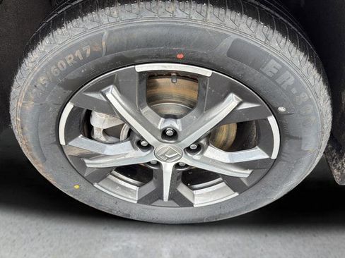 Used 2023 Honda HR-V EX-L image 9