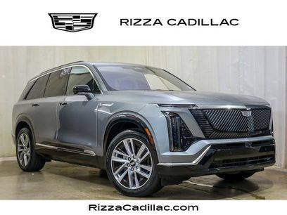 New 2026 Cadillac Vistiq Luxury w/ LPO, Floor Liner Package