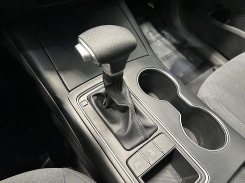 Used 2020 Kia Sorento LX image 23