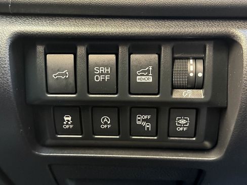 Used 2023 Subaru Forester Touring AWD/4WD image 22