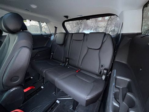 New 2026 Kia Carnival SX Prestige FWD image 21