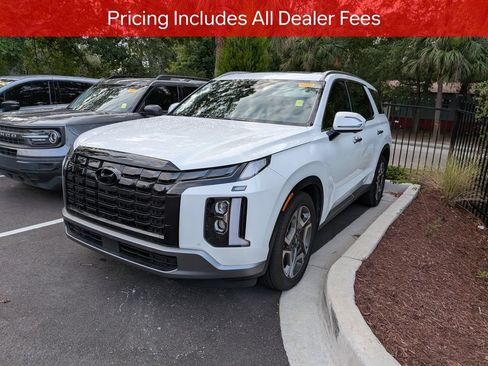 Used 2025 Hyundai Palisade SEL AWD/4WD image 3