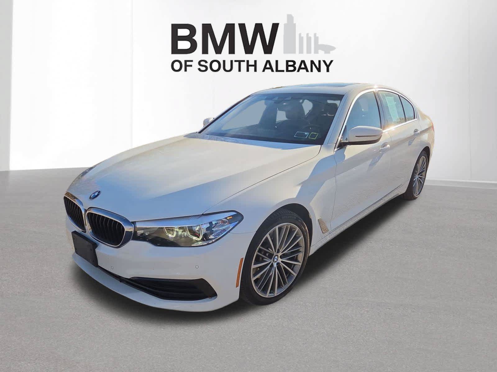 Used 2020 BMW 530i xDrive w/ Premium Package AWD/4WD image 1