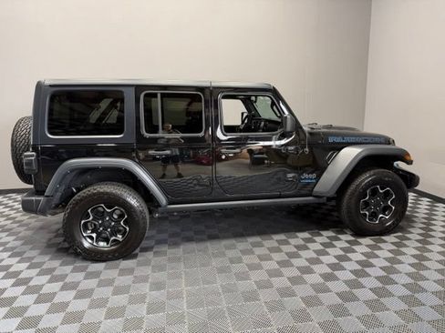 Used 2022 Jeep Wrangler Unlimited Rubicon 4xe w/ Cold Weather Group AWD/4WD image 7
