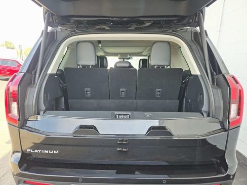 Used 2026 Ford Expedition Platinum AWD/4WD image 12