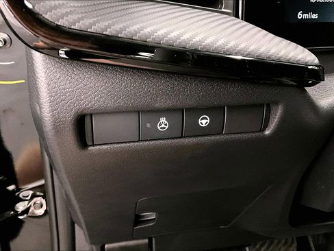 New 2026 Nissan Kicks SR w/ SR Premium Package AWD/4WD image 58