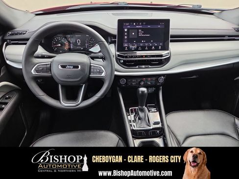 Used 2025 Jeep Compass Limited AWD/4WD image 15