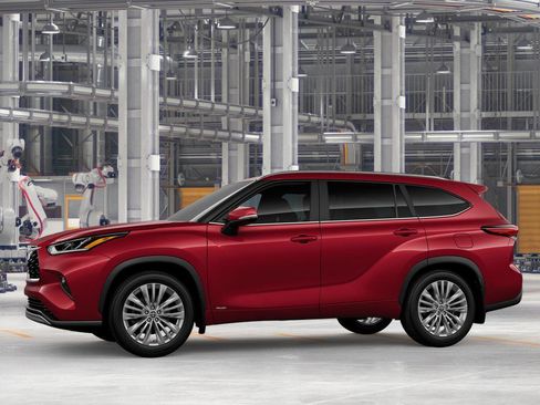 New 2026 Toyota Highlander Platinum image 3