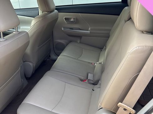 Used 2013 Toyota Prius V Five FWD image 16