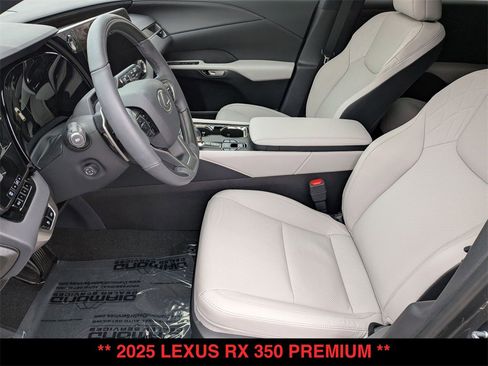 Used 2025 Lexus RX 350 Premium w/ Convenience Package image 3