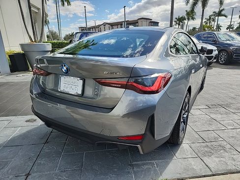 Used 2025 BMW i4 eDrive40 image 9