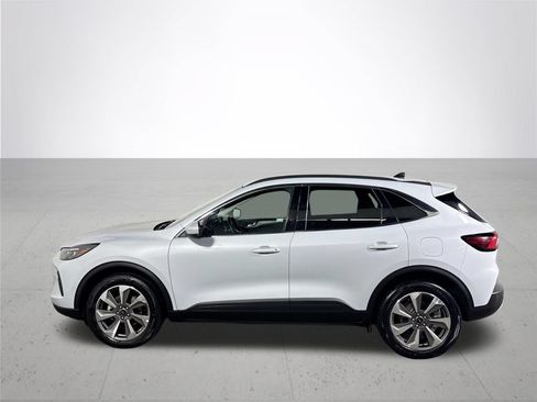 Used 2025 Ford Escape Platinum AWD/4WD image 9
