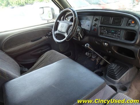 Used 2001 Dodge Ram 3500 Truck 2WD Quad Cab image 19