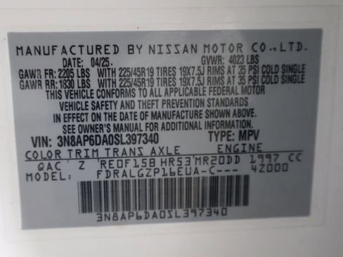 Used 2025 Nissan Kicks SR FWD image 35