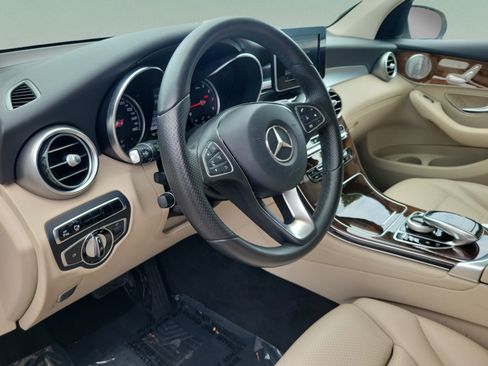 Used 2016 Mercedes-Benz GLC 300 4MATIC image 16
