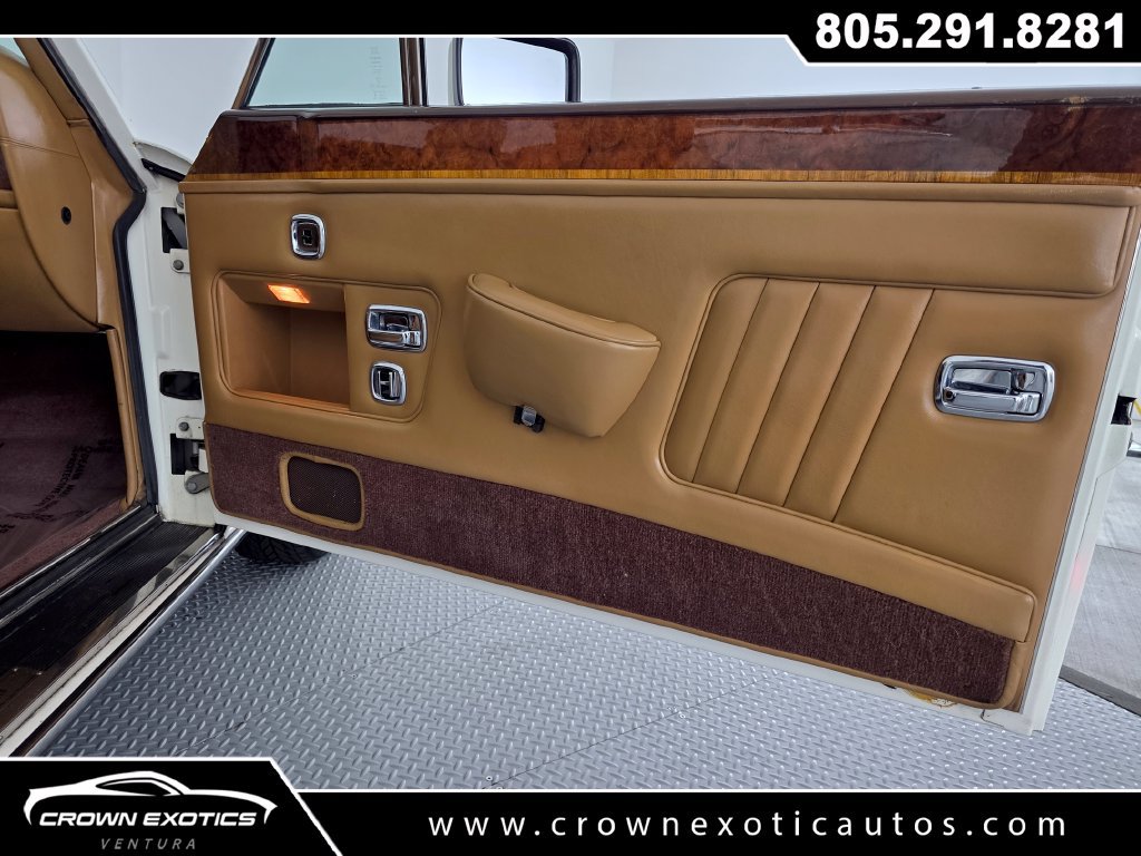 Used 1988 Rolls-Royce Corniche II RWD image 13