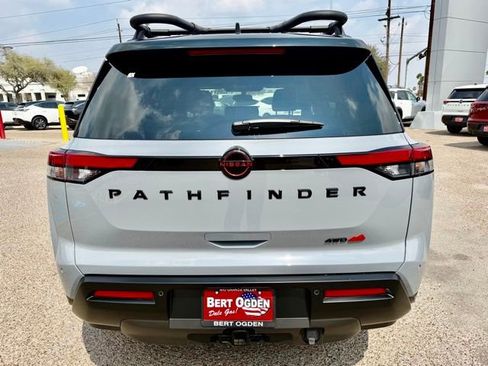 New 2026 Nissan Pathfinder Rock Creek image 6