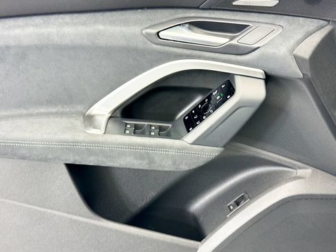 New 2026 Audi SQ5 Premium Plus AWD/4WD image 22