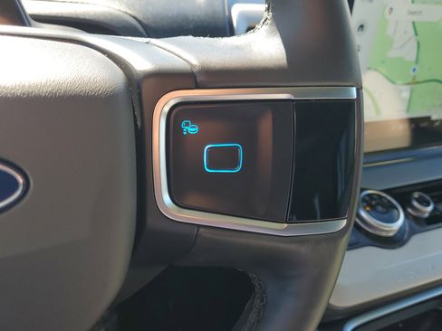 Certified 2025 Ford Expedition Max Active image 26