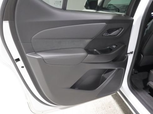 Used 2023 Chevrolet Traverse High Country AWD/4WD image 19