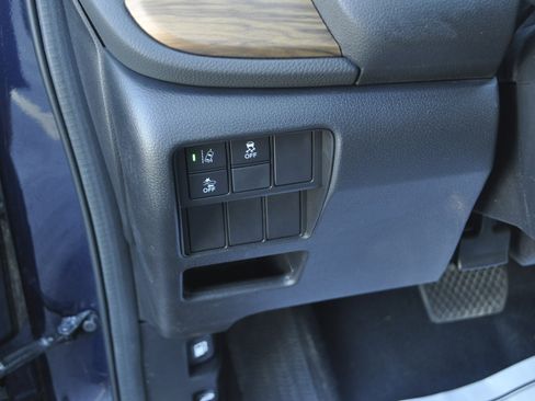 Certified 2022 Honda CR-V EX image 17