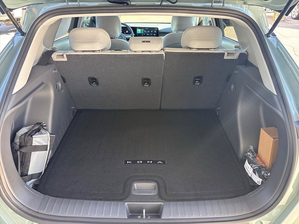 New 2027 Hyundai Kona SEL Sport AWD/4WD image 3