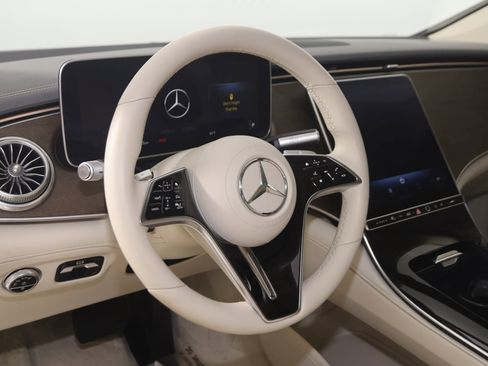 Used 2022 Mercedes-Benz EQS 450+ Sedan image 6