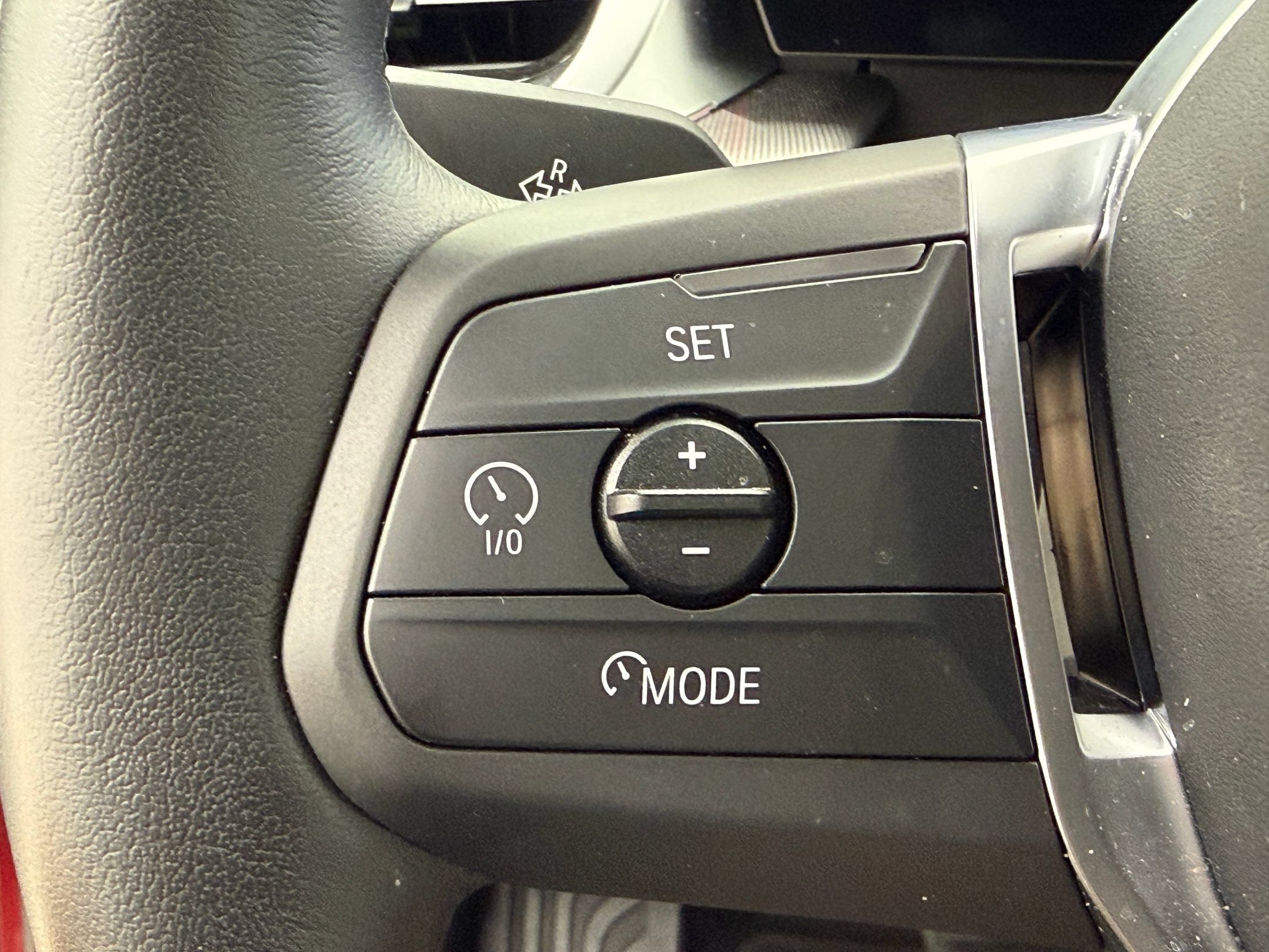 Used 2025 BMW X2 xDrive28i w/ Technology Package AWD/4WD image 28