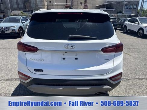 Used 2020 Hyundai Santa Fe SE AWD/4WD image 4