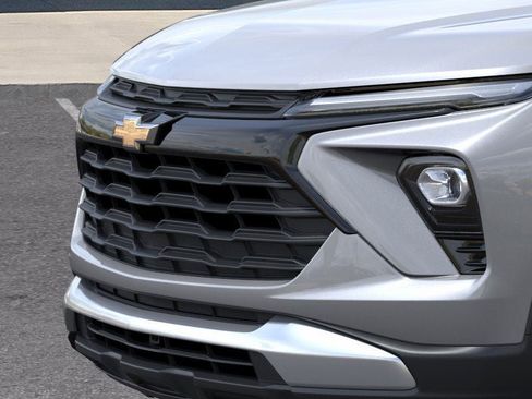 New 2026 Chevrolet TrailBlazer LT w/ LPO, Blackout Package AWD/4WD image 32