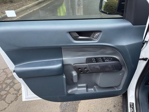 Used 2024 Ford Maverick XLT w/ XLT Luxury Package image 16