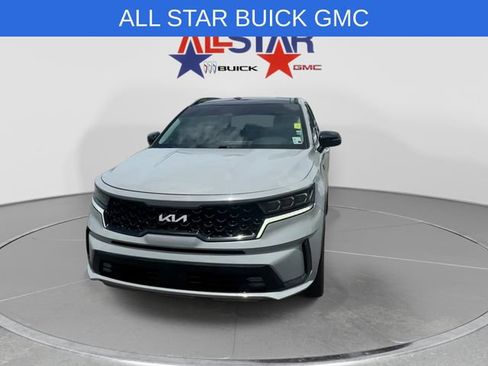 Used 2023 Kia Sorento SX AWD/4WD image 2