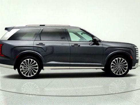 Used 2026 Hyundai Palisade Calligraphy AWD/4WD image 4