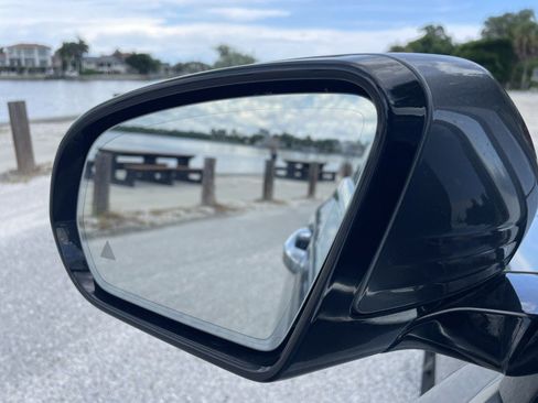 Used 2019 Mercedes-Benz E 300 4MATIC w/ Premium 1 Package image 26