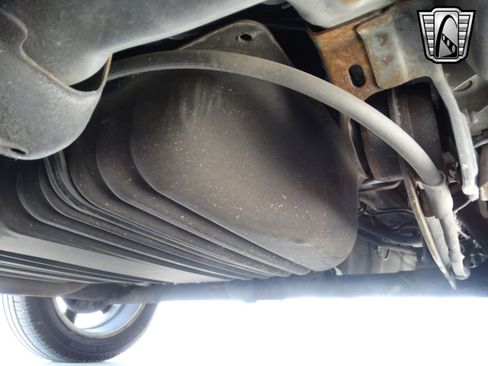 Used 2002 Nissan Maxima SE image 16