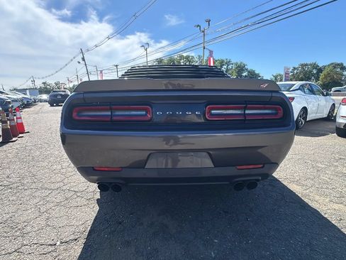 Used 2018 Dodge Challenger GT w/ Driver Convenience Group AWD/4WD image 6