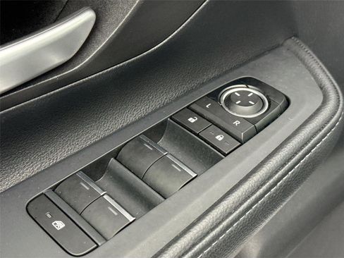 Certified 2025 Toyota Grand Highlander AWD image 28