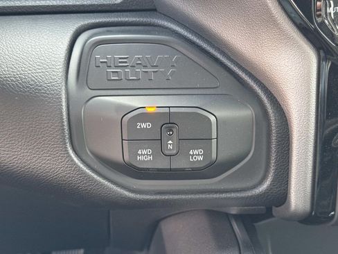 New 2026 RAM 2500 Big Horn AWD/4WD image 46