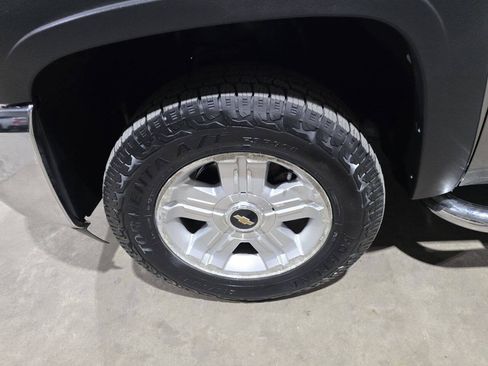 Used 2012 Chevrolet Silverado 1500 LT w/ All-Star Edition AWD/4WD image 32