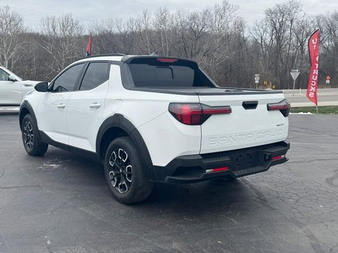 Used 2023 Hyundai Santa Cruz SEL Premium image 4