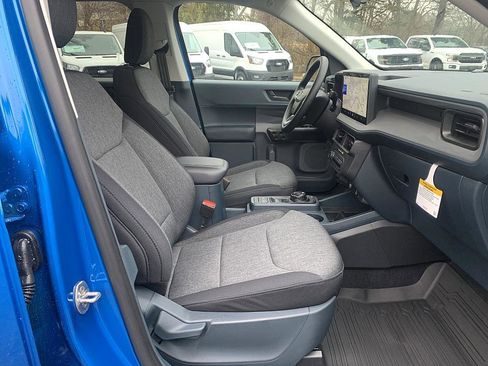 New 2026 Ford Maverick XLT w/ Black Appearance Package image 19