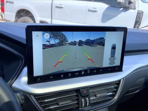 Certified 2025 Ford Escape Platinum image 26