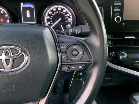 Used 2023 Toyota Camry SE image 23