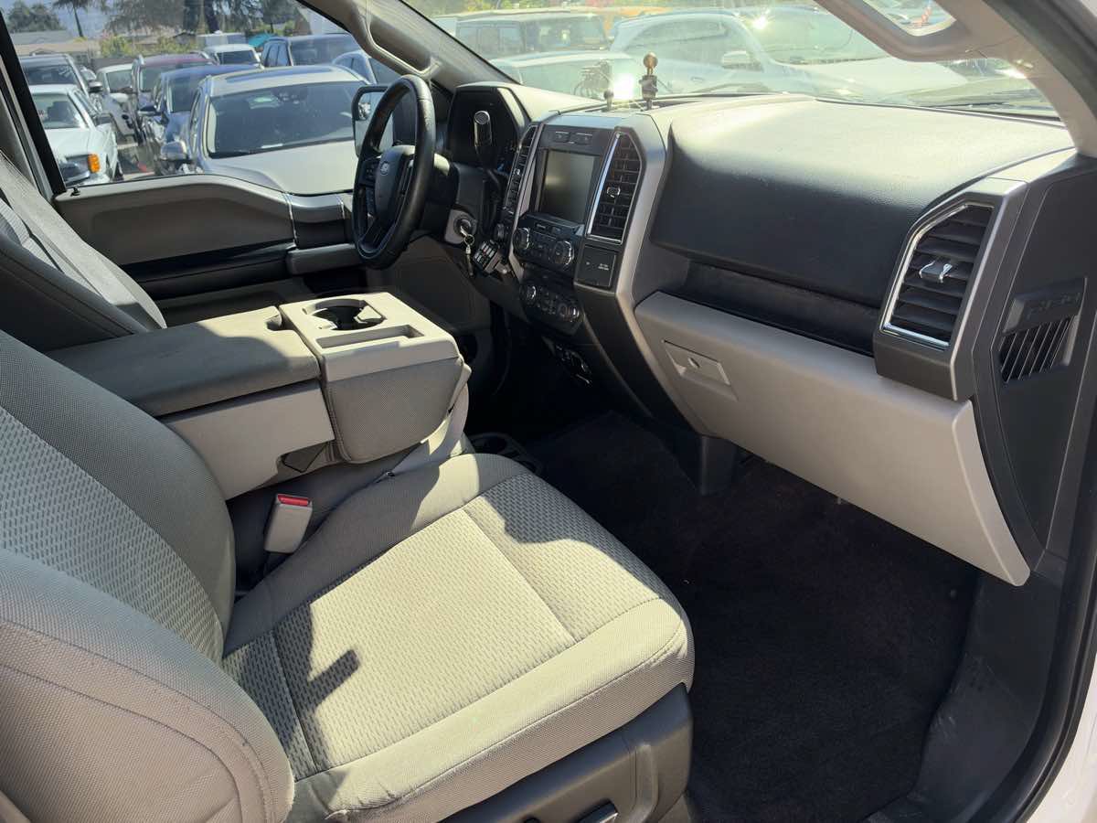 Used 2015 Ford F150 XLT w/ Equipment Group 302A Luxury RWD image 14